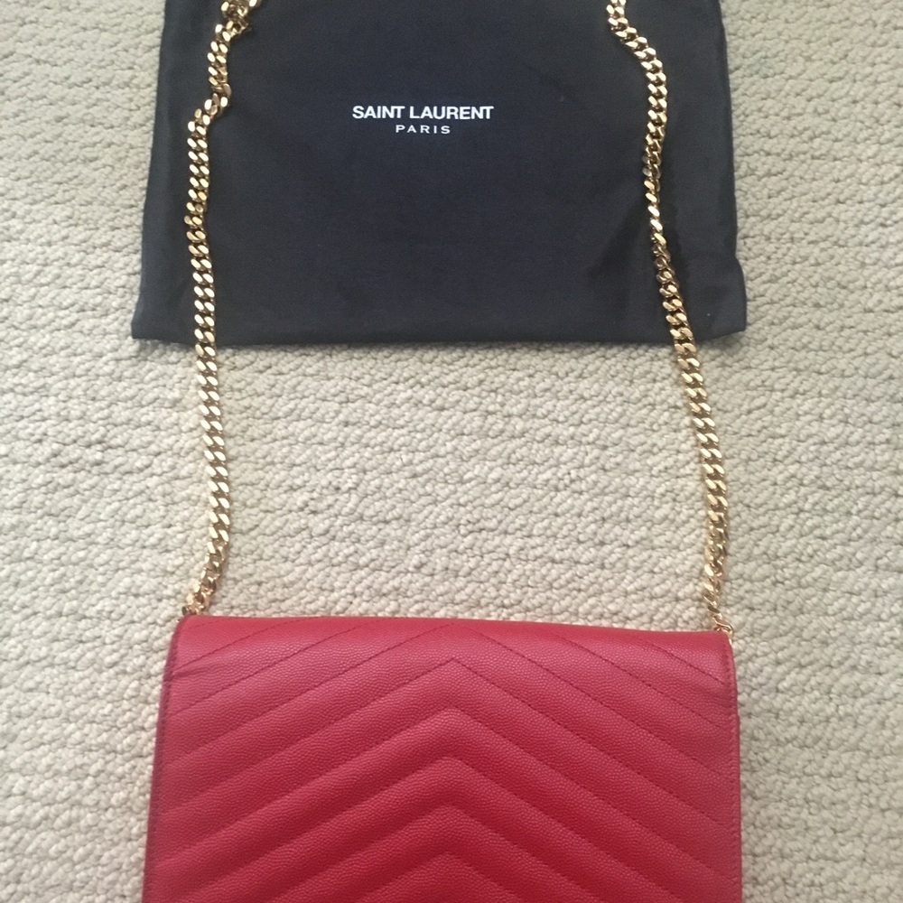 YSL red wallet purse. Comes with dust bag and box. - Picture 4 of 8
